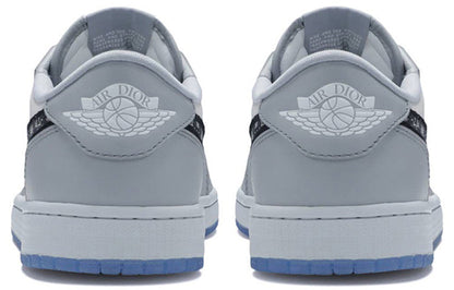 Retro Low Top Sneakers - Italian Grey Edition